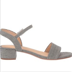 NWB Clark’s Sandals